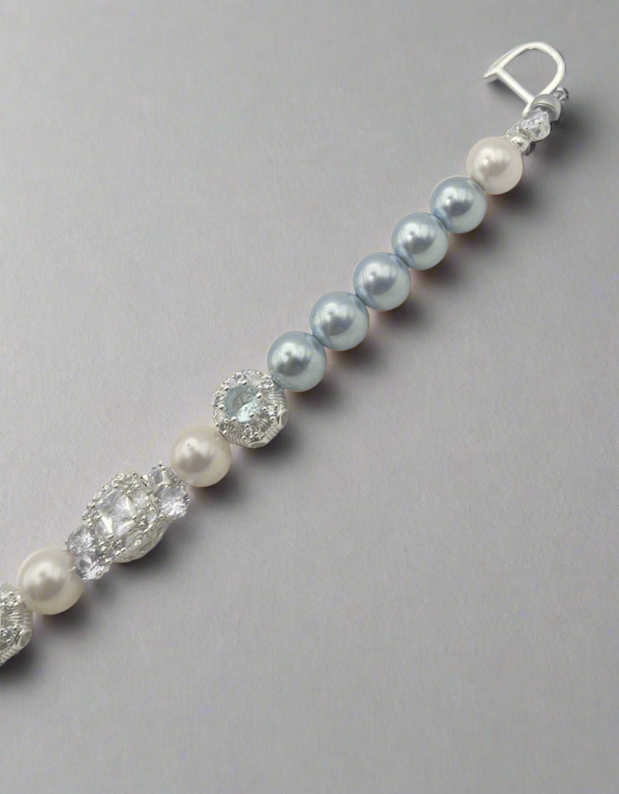 Blue and Soft White Pearl Bracelet 6.5"