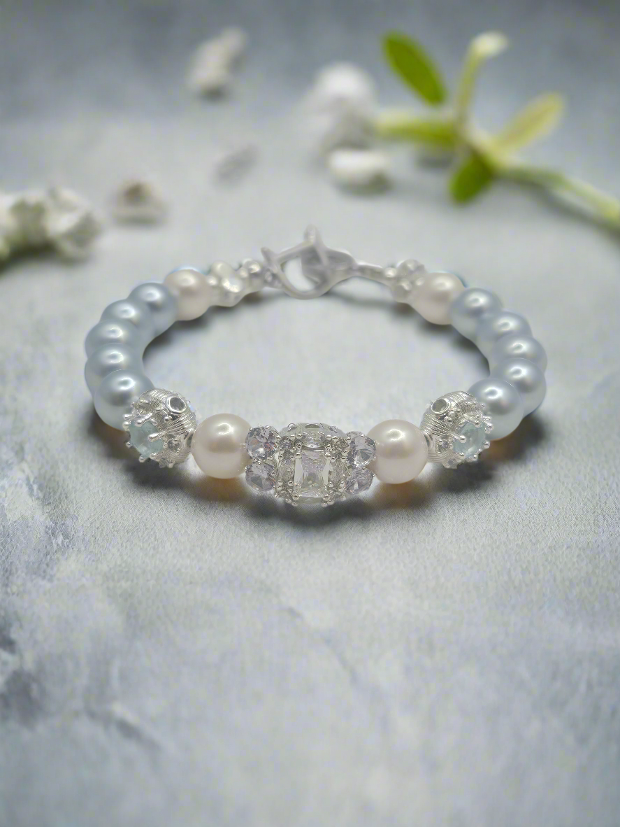 Blue and Soft White Pearl Bracelet 6.5"