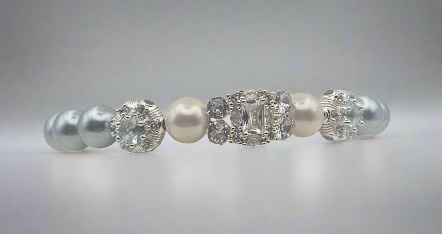 Blue and Soft White Pearl Bracelet 6.5"